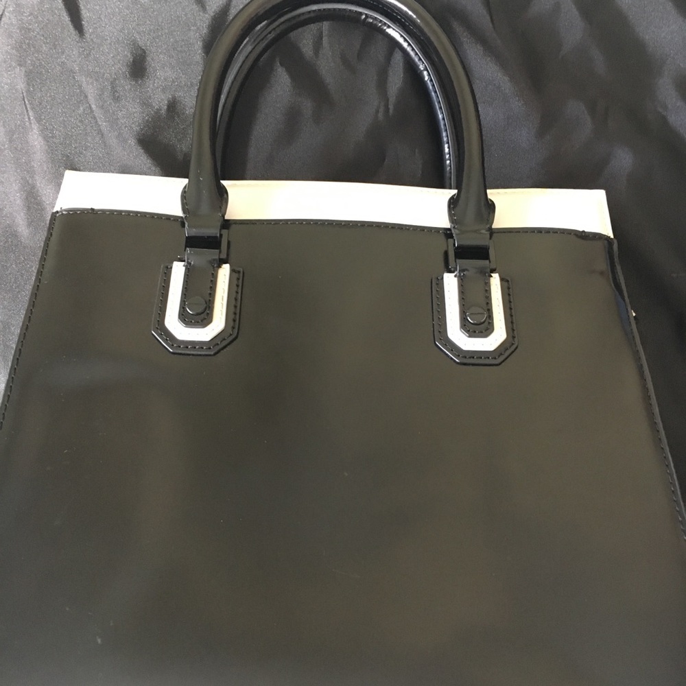 Black and white Alice and Olivia bag.